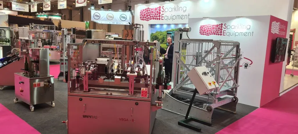 aryes-vini-au-salon-enomaq-en-espagne